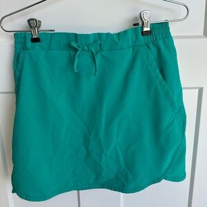 Girls 14-16 Columbia skort, new without tags.